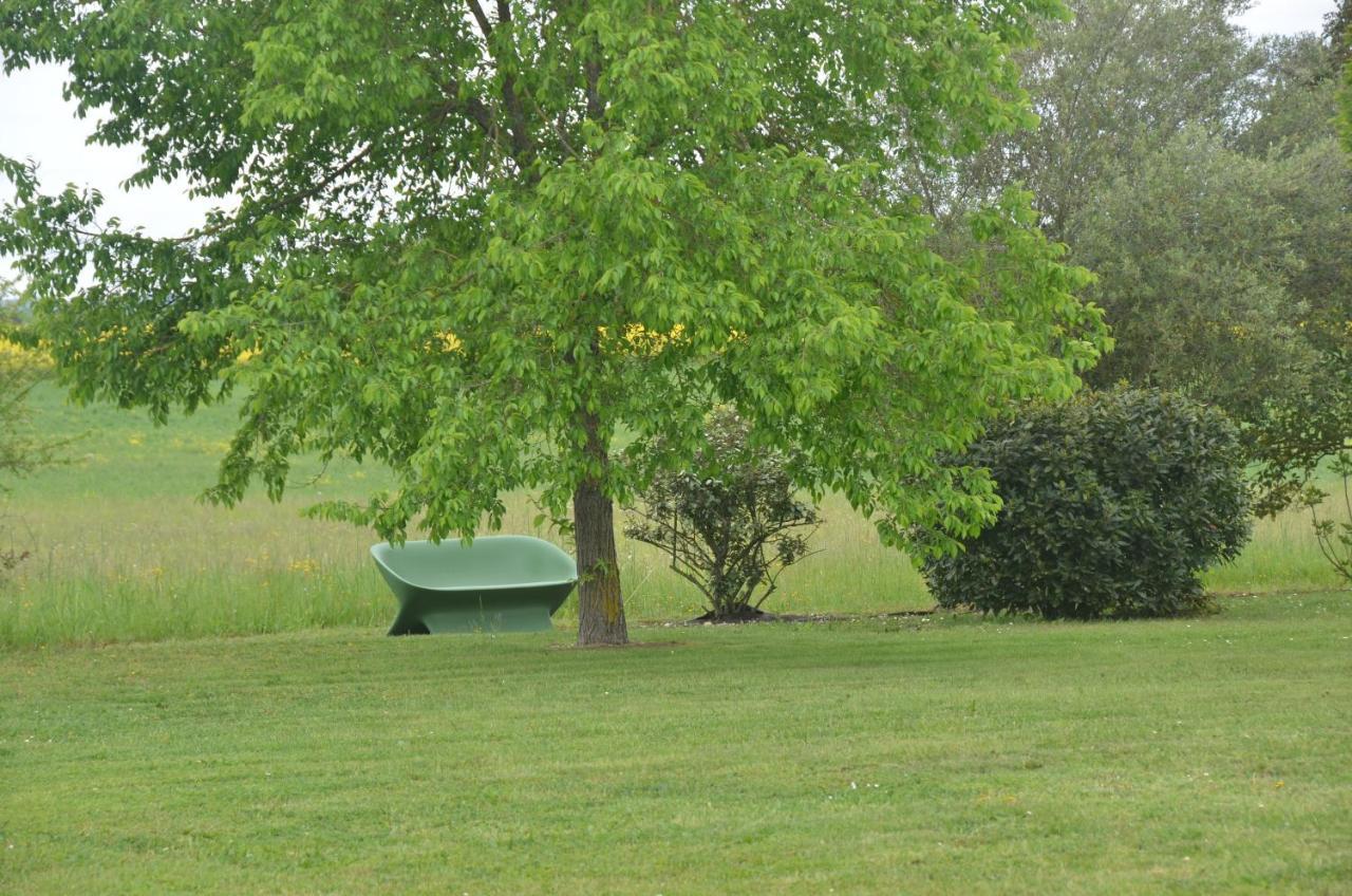 Le Murmure Des Fees Issigeac Exterior foto