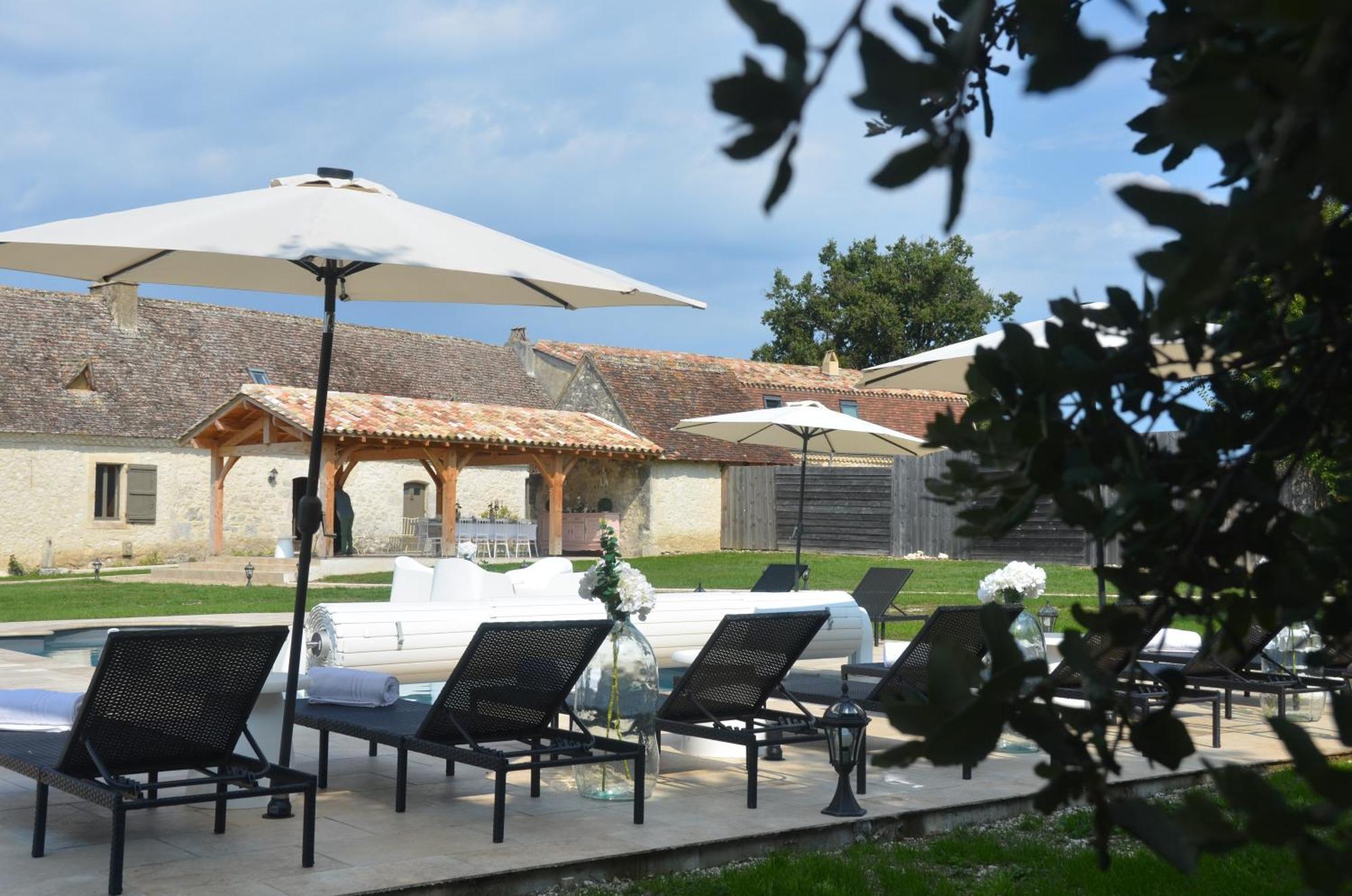 Le Murmure Des Fees Issigeac Exterior foto
